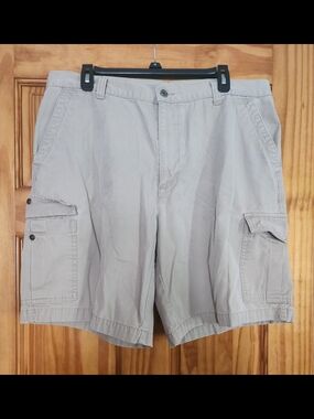 Dockers Khakis Cargo Shorts Casual Utility Style Size 36